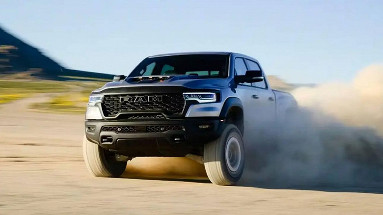 Мощный американский пикап на российских просторах. В РФ привезли RAM 1500 RHO с 540-сильным дизелем Hurricane Twin Turbo и 30-сантиметровым клиренсом